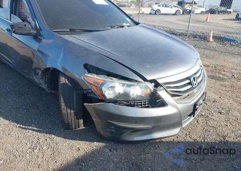 2012 Honda Accord 2.4 Lx из США, поврежденный, VIN 1HGCP2F37CA139659